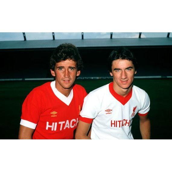 Liverpool 80 | Hitachi Retro Away