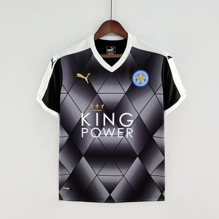 Leicester City 15-16 | Retro Away