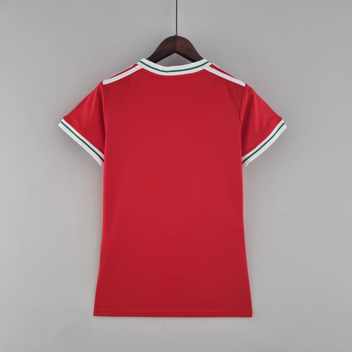 Wales 22 | Women | Red